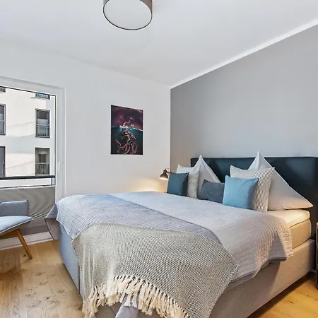 Perlentaucher App 9 אולפניץ